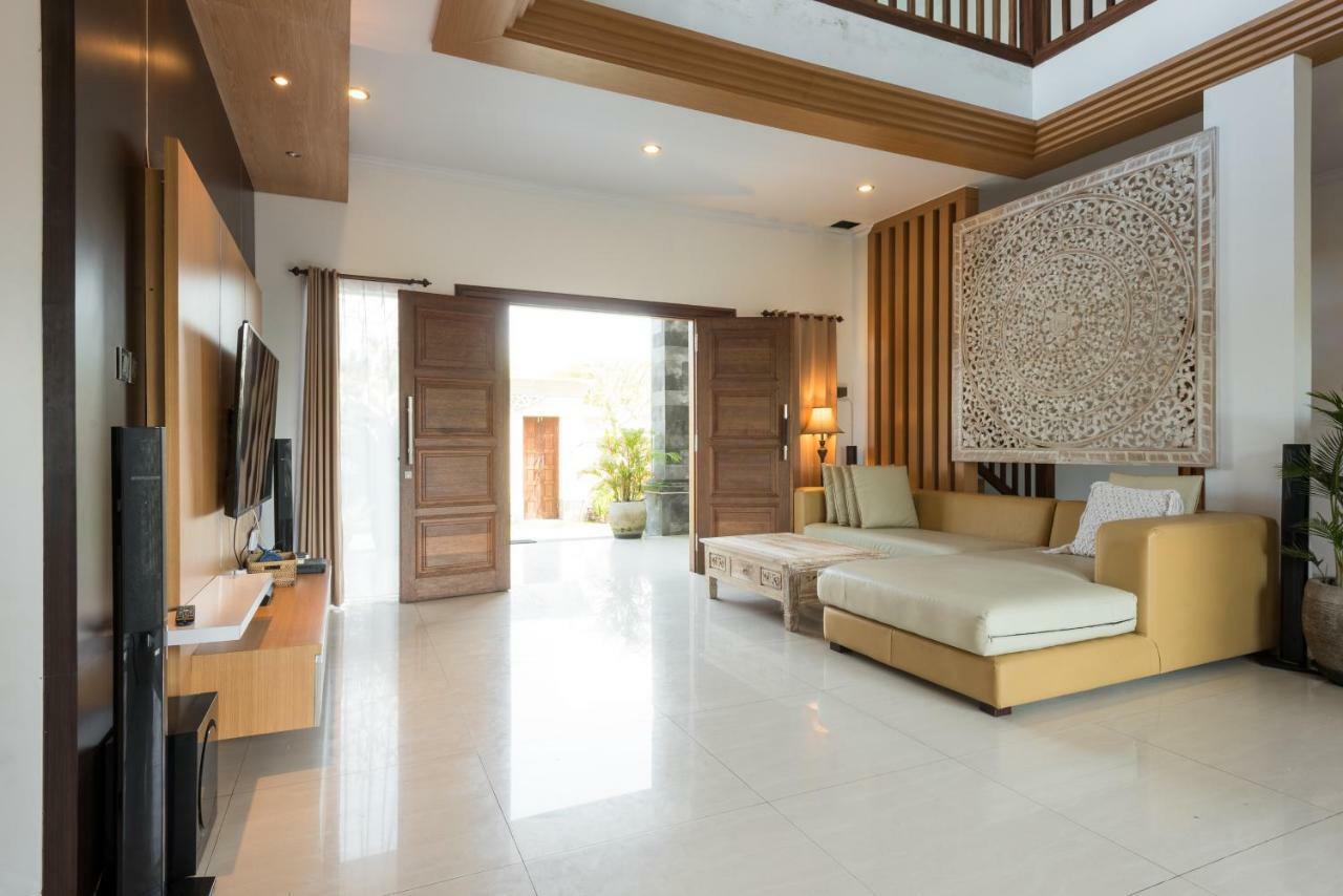 Villa Melasti Wardana Uluwatu  Ngoại thất bức ảnh